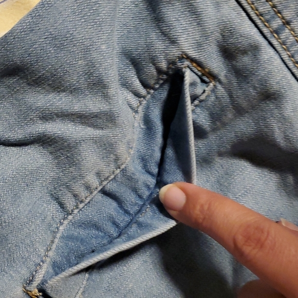 Light wash Denim Short Sleeve Jacket - Picture 6 of 14